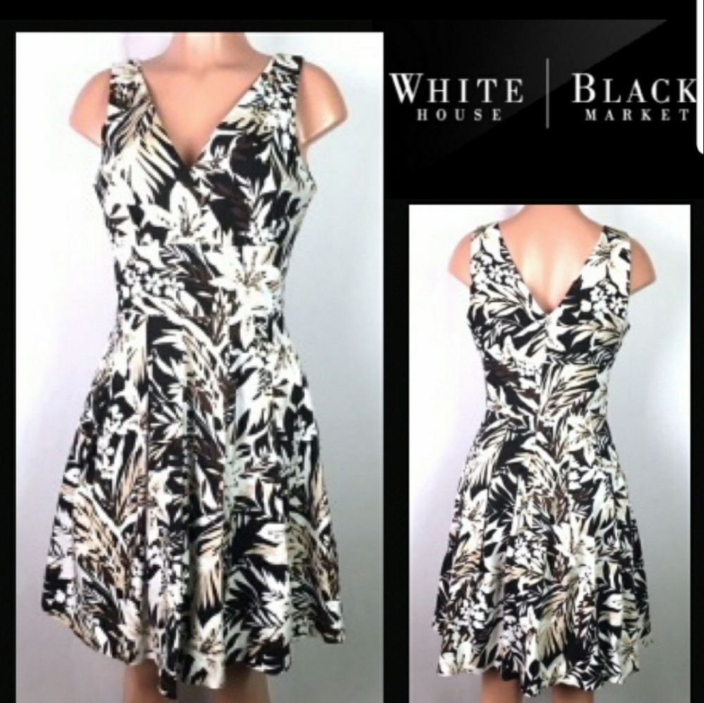 Black House White Market V Neck Floral Dress Size